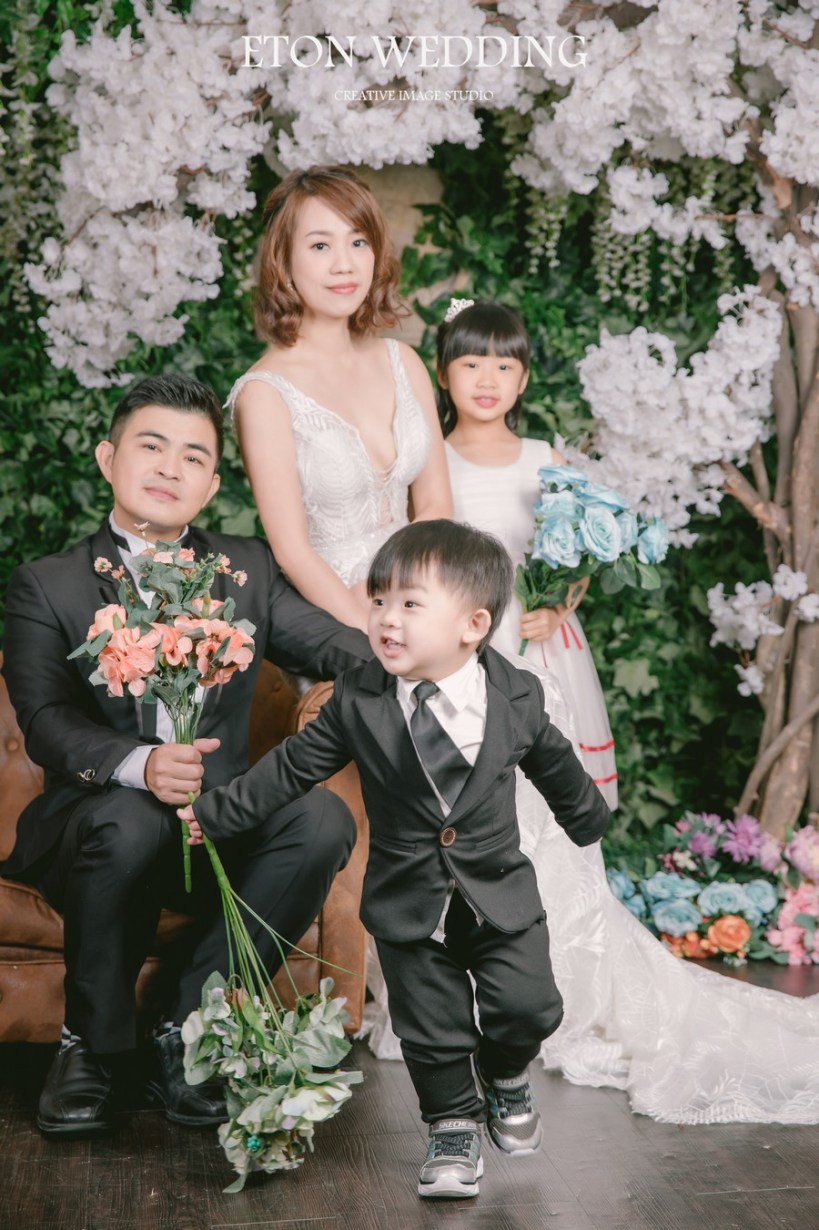 全家福,全家福攝影,全家福照,全家福推薦,拍全家福,全家福拍攝,全家福衣著,親子攝影,親子寫真