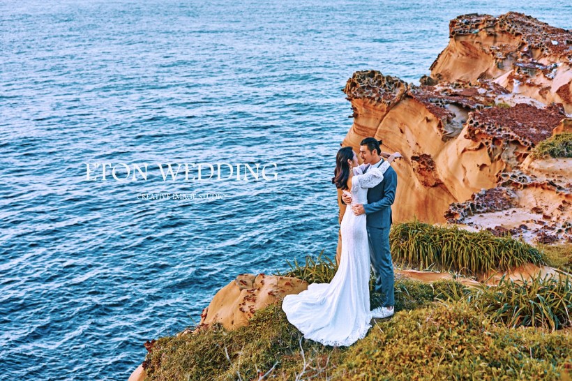 海岸情緣,沙灘婚紗照,海景婚紗照,婚紗照推薦,婚紗照姿勢,海邊婚紗照,海邊拍婚紗照,婚紗照