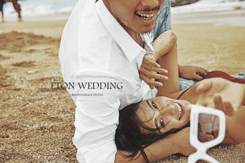 海岸情緣,沙灘婚紗照,海景婚紗照,婚紗照推薦,婚紗照姿勢,海邊婚紗照,海邊拍婚紗照,婚紗照