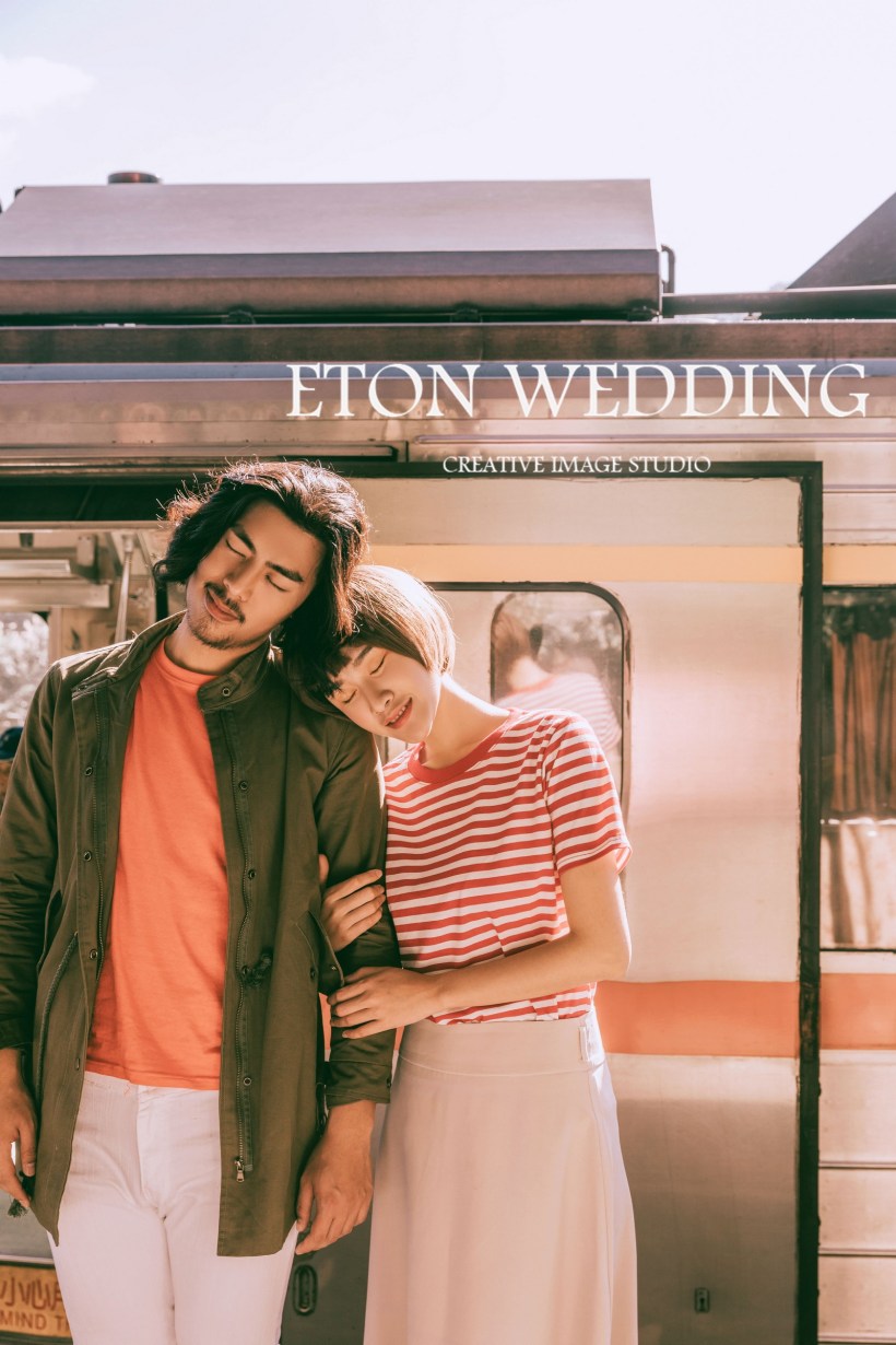 老街拍婚紗照,老街婚紗照,淡水婚紗照,十分婚紗照,婚紗照風格,婚紗照姿勢,拍婚紗照