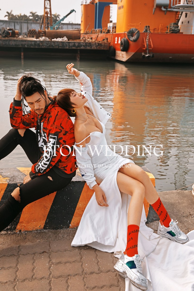 時尚街拍婚紗照,街拍婚紗照,時尚婚紗照,婚紗照風格,婚紗照姿勢,婚紗照推薦,婚紗照