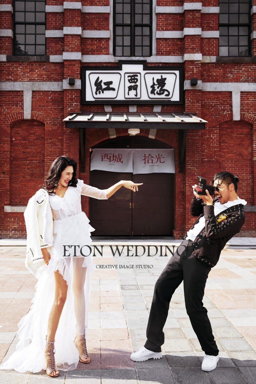 時尚街拍婚紗照,街拍婚紗照,時尚婚紗照,婚紗照風格,婚紗照姿勢,婚紗照推薦,婚紗照