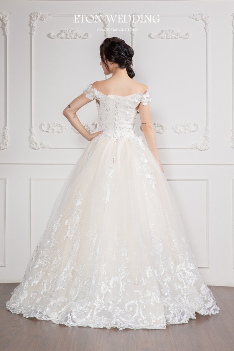 手工婚紗,婚紗,婚紗禮服,婚紗推薦,婚紗設計,婚紗出租,結婚白紗