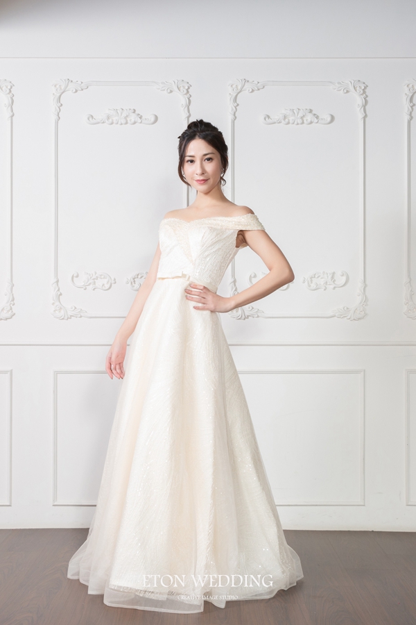 白紗晚禮服,晚禮服,禮服出租,婚紗禮服