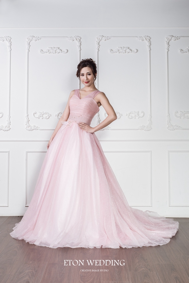 白紗晚禮服,晚禮服,禮服出租,婚紗禮服