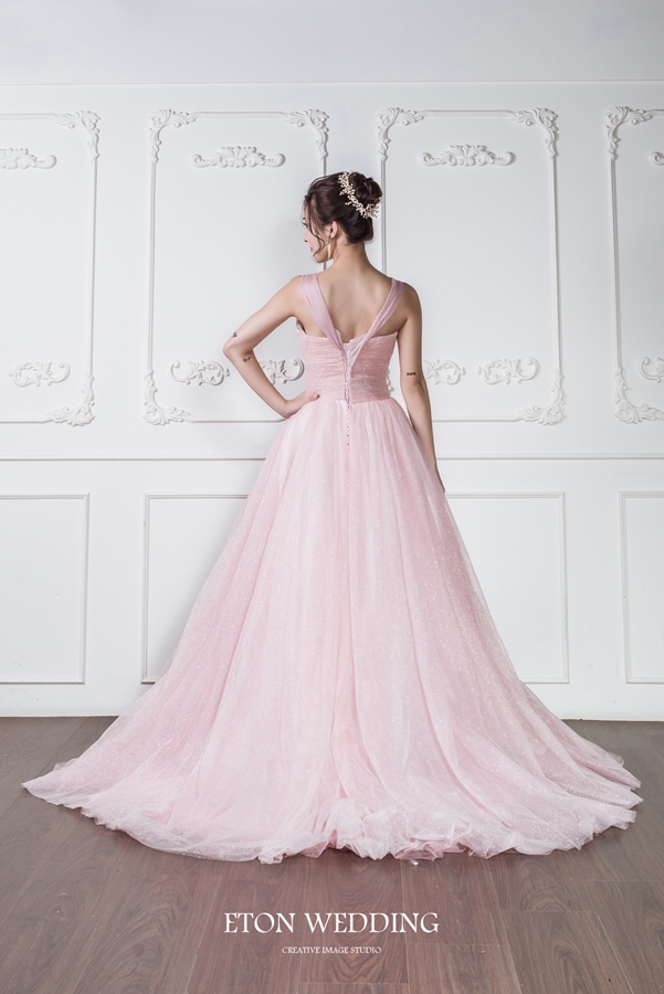 白紗晚禮服,晚禮服,禮服出租,婚紗禮服