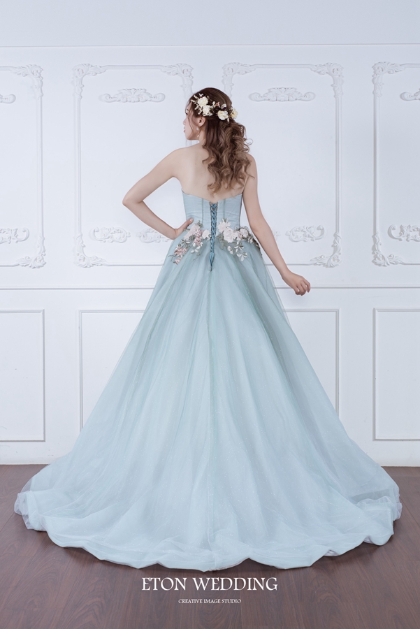 白紗晚禮服,晚禮服,禮服出租,婚紗禮服