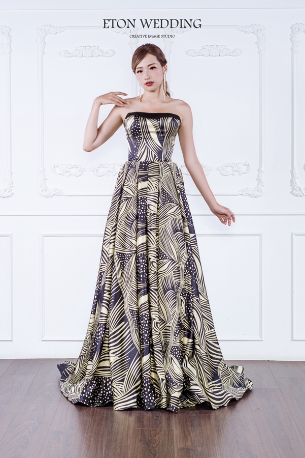 https://etonwedding.org/wp-content/uploads/2021/12/dress-66-2.jpg