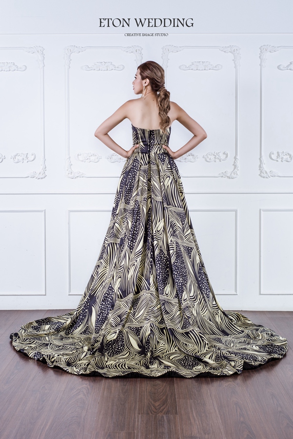 https://etonwedding.org/wp-content/uploads/2021/12/dress-66-2.jpg
